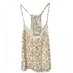 NWOT Large Miss Me Floral Tank with Lace